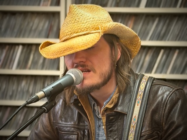 Dylan LeBlanc — Dylan LeBlanc - Compact Center Acoustic Instore Session
